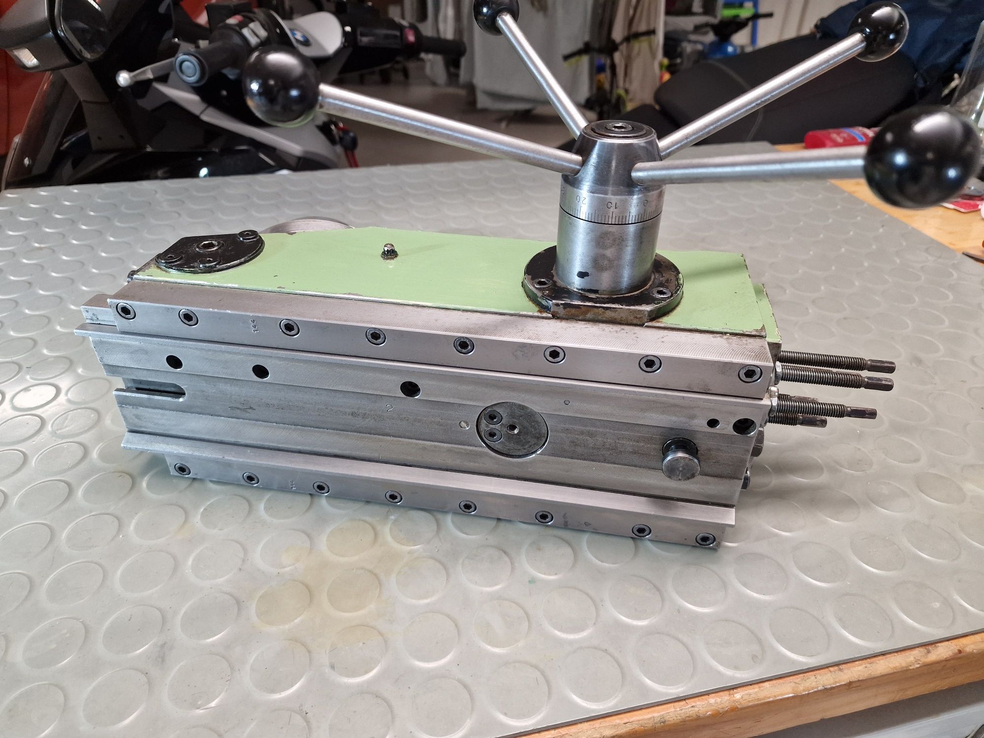 Schaublin 102 Torreta revolver Torno Mecânico