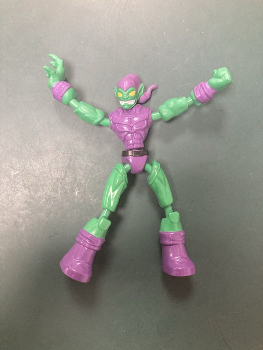 Brinquedo Homem-Aranha, da Hasbro 20cm
