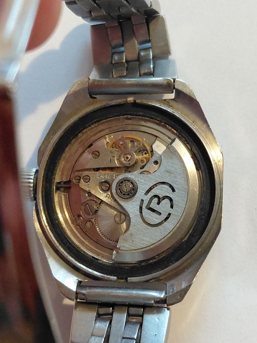 Часы восток амфибия