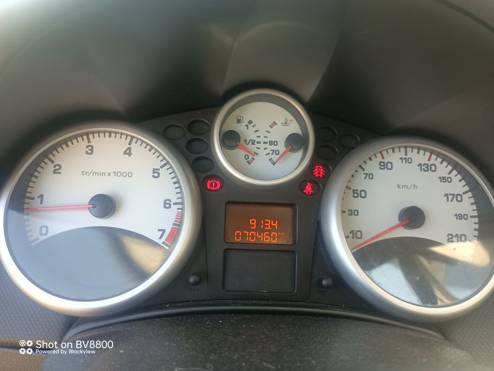 Peugeot 207 1,4 gasolina