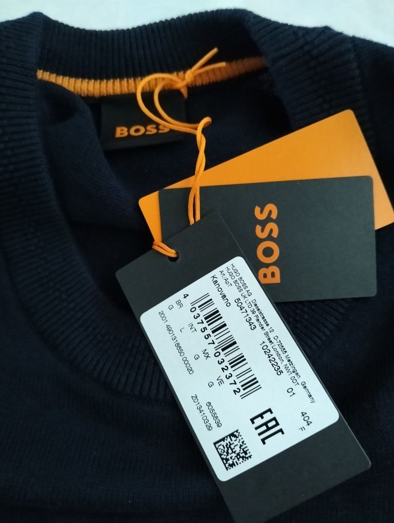 Темно синій светр Boss