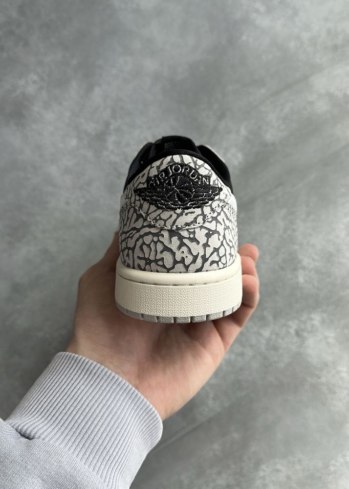 Кросівки Nike Air Jordan 1 Retro Low OG ‘Black Cement’ оригінал