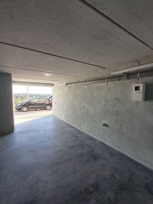 Здається гараж в оренду — Дружба