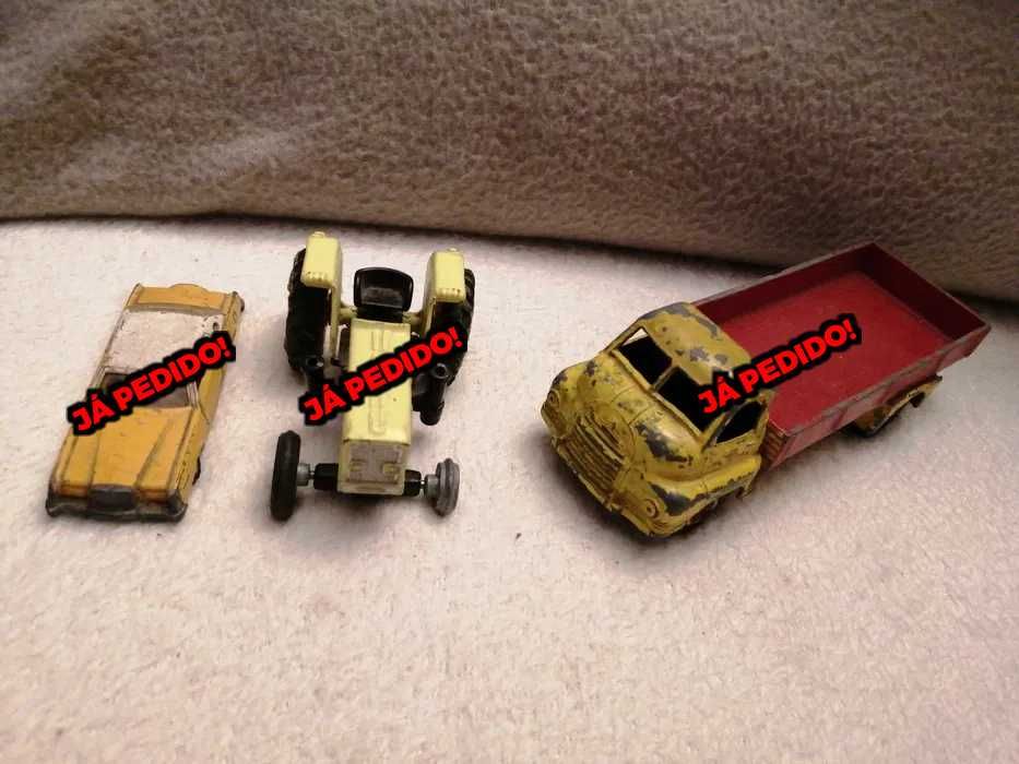 Carrinhos miniatura