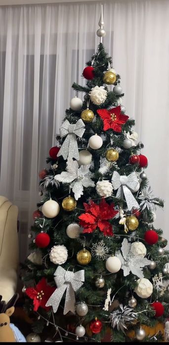 Штучна зелена ялинка 2,30м