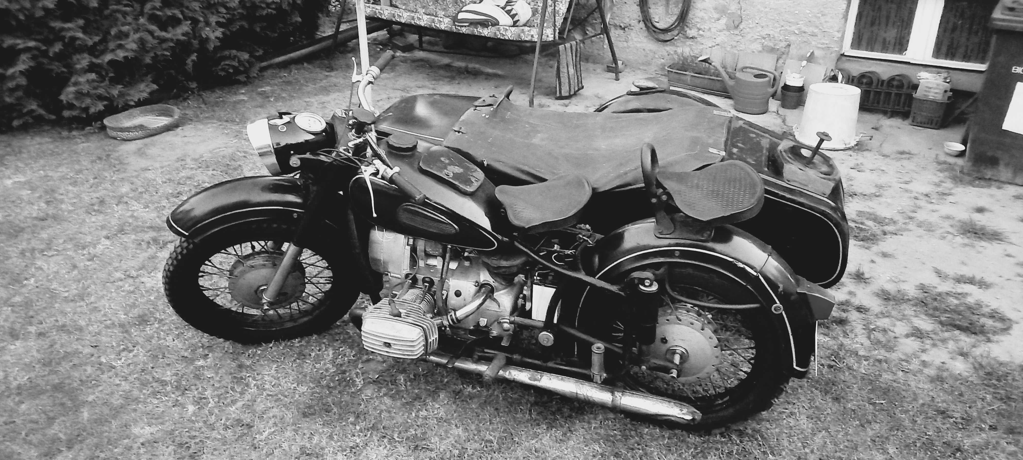 Motocykl KMZ K-650 Dniepr 1970
