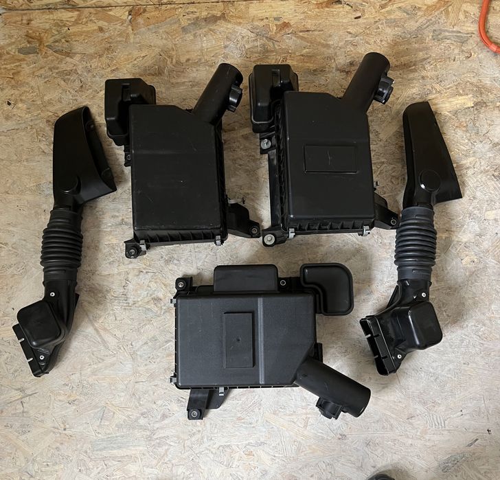 Воздухозабірник Корпус фільтра Оутлендер 3 Mitsubishi Outlander 3 PHEV