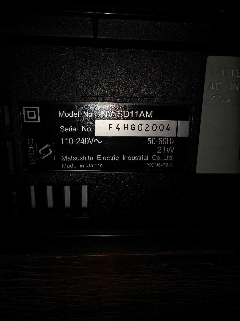 Кассетный видеомагнитофон PANASONIC NV-SD 11 AM