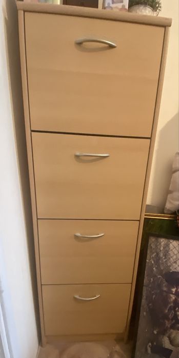 Szafka na buty w dobrym stanie