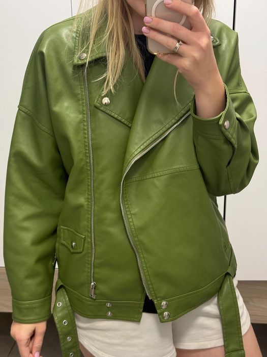 Куртка кожзам зеленого кольору