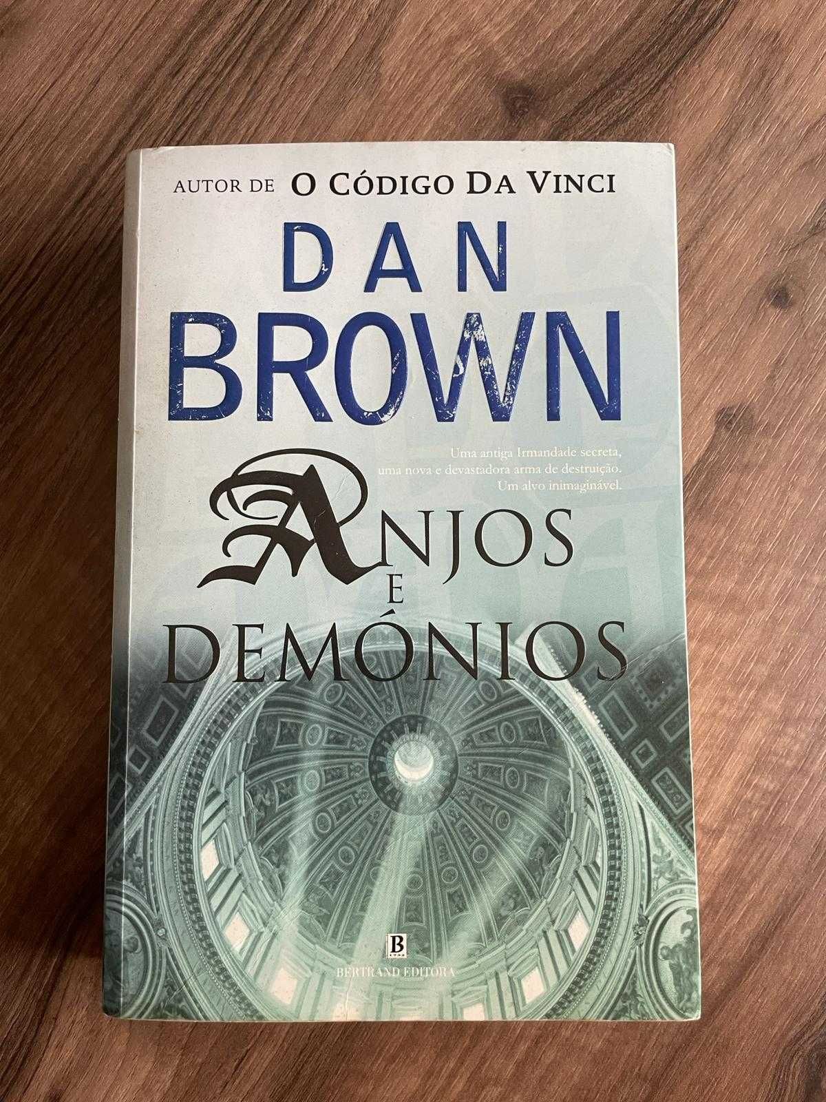 LIVRO - Anjos e Demónios de Dan Brown