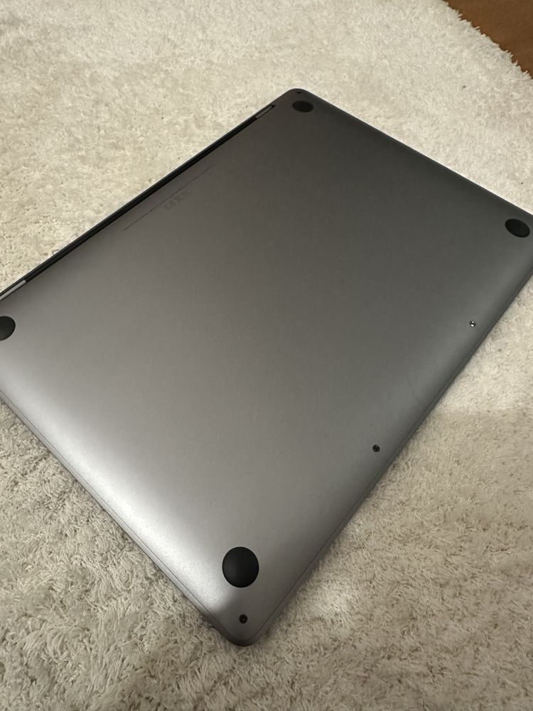 Macbook Pro 13 - 2020