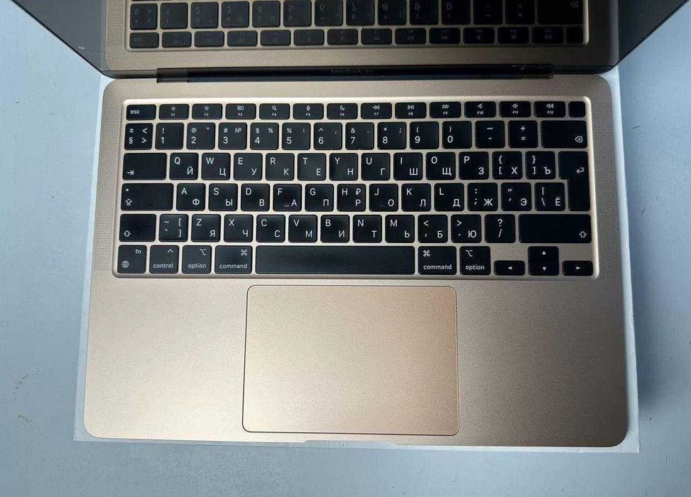 MacBook Air 13 M1 16/256Gb (Gold, 1 цикл)