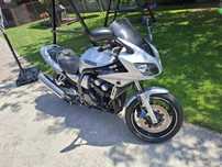 Yamaha Fazer 600 jak nowy !