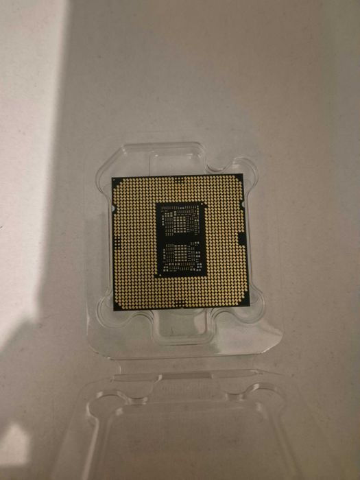 Sprzedam procesor i5 10600kf