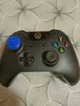 Pad Xbox one , mało używany