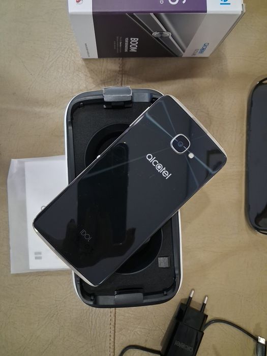 Óculos vr IDOL4S ALCATEL com telemóvel