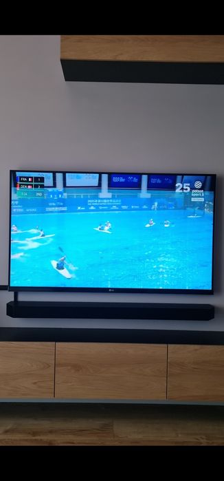 Telewizor LG Cinema 3D 55" cali