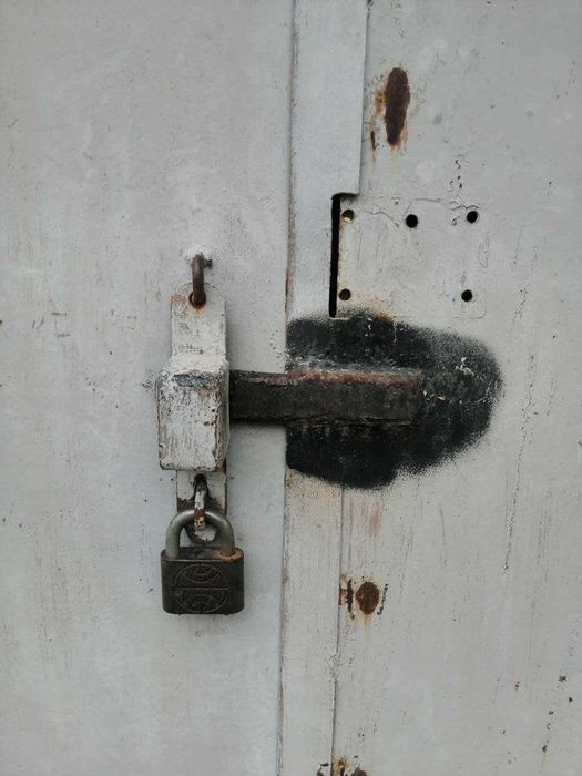 Продам гараж, Карачуни