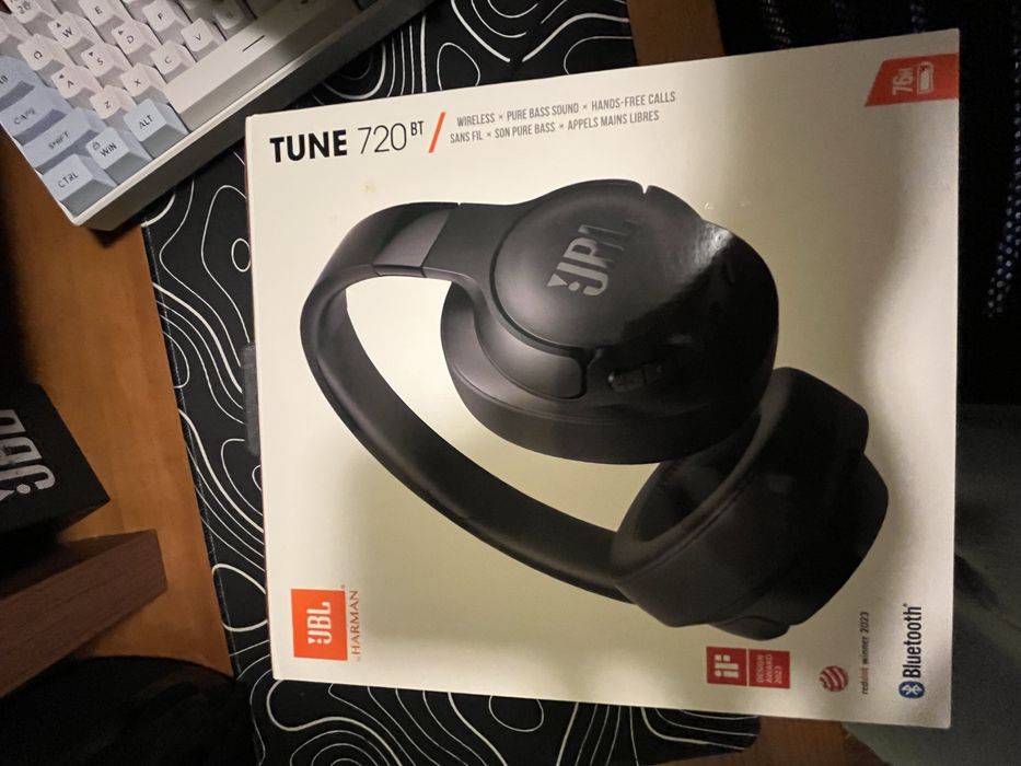 JBL tune 720 BT