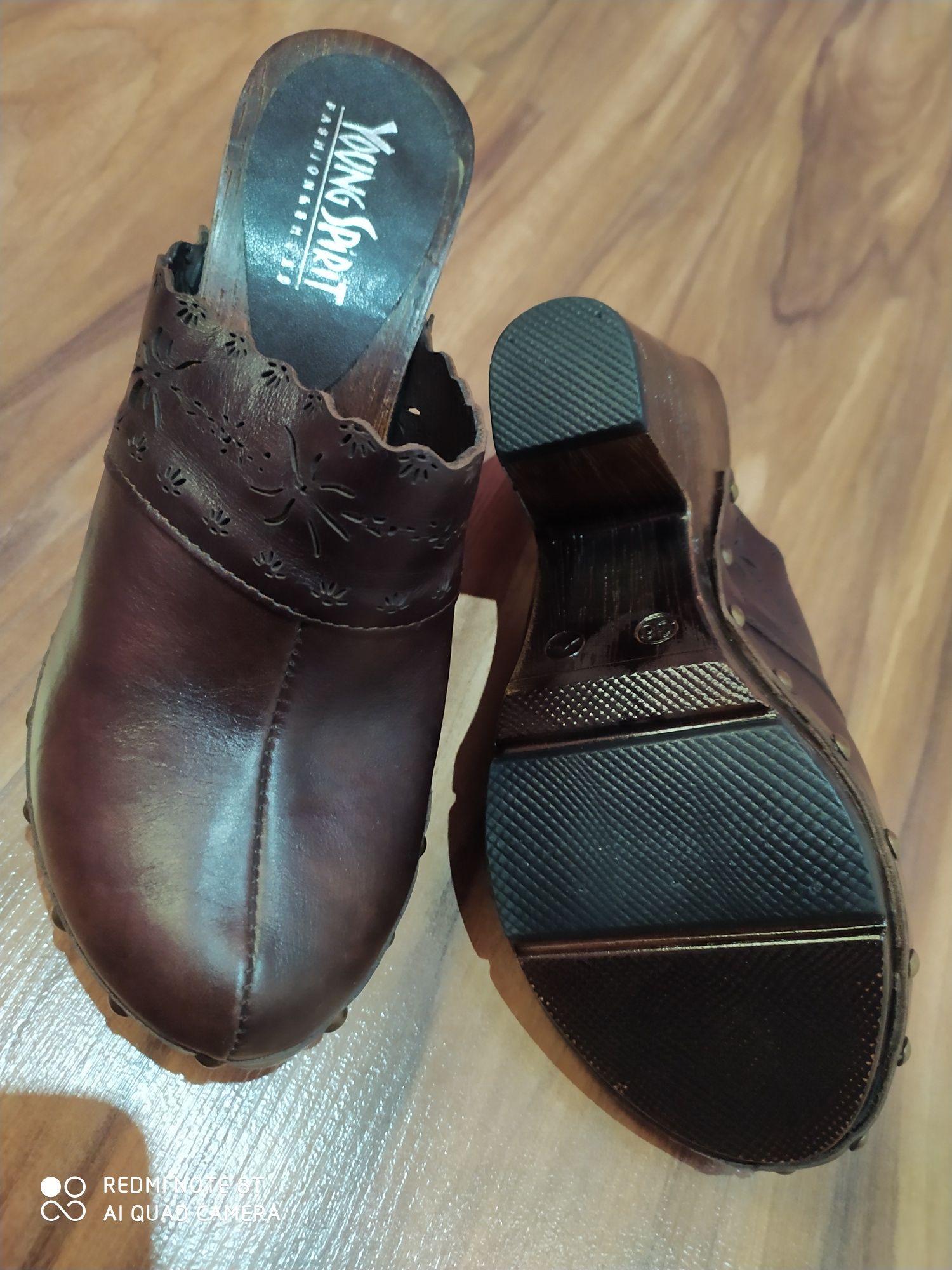 Buty   36  nowe  Deichmann