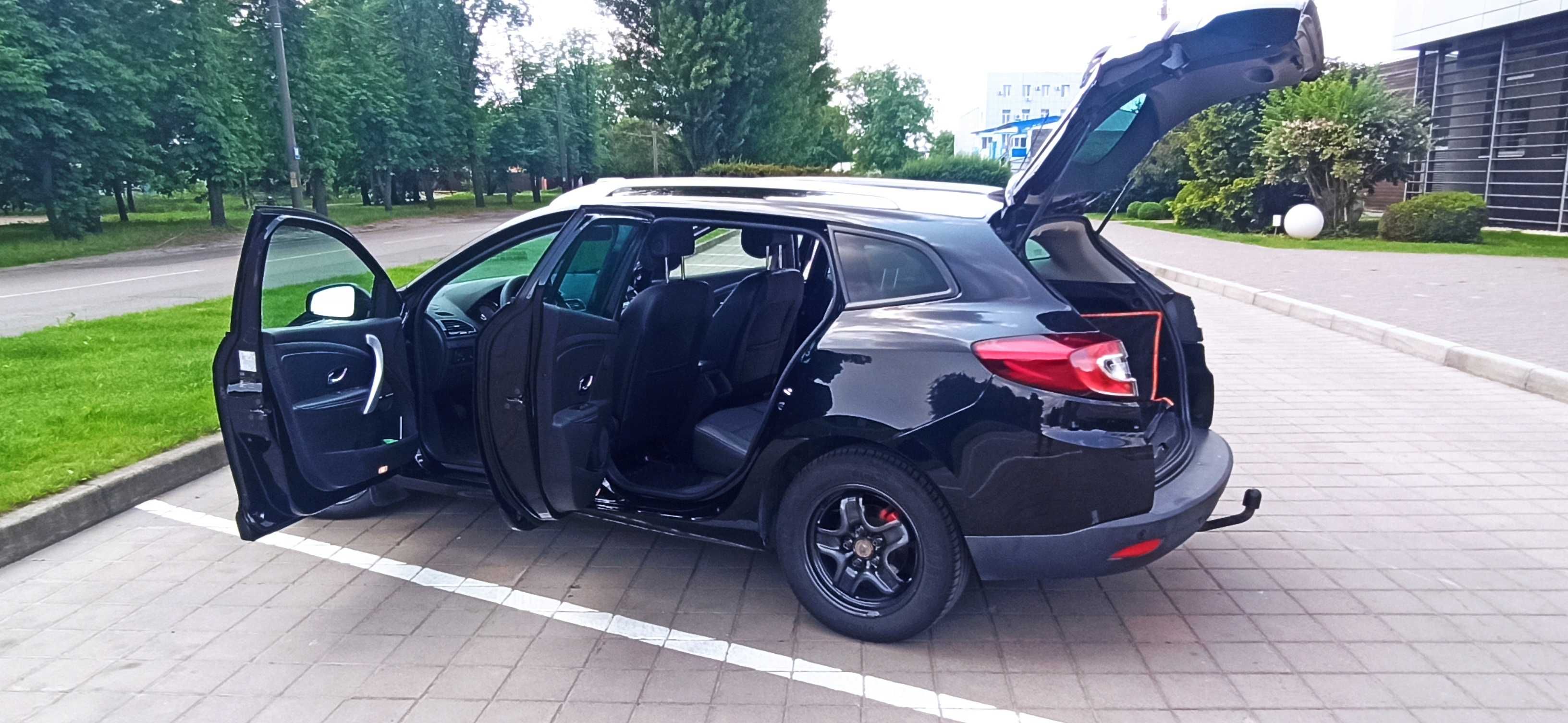 Renault Megane 3 BOSE 2012року