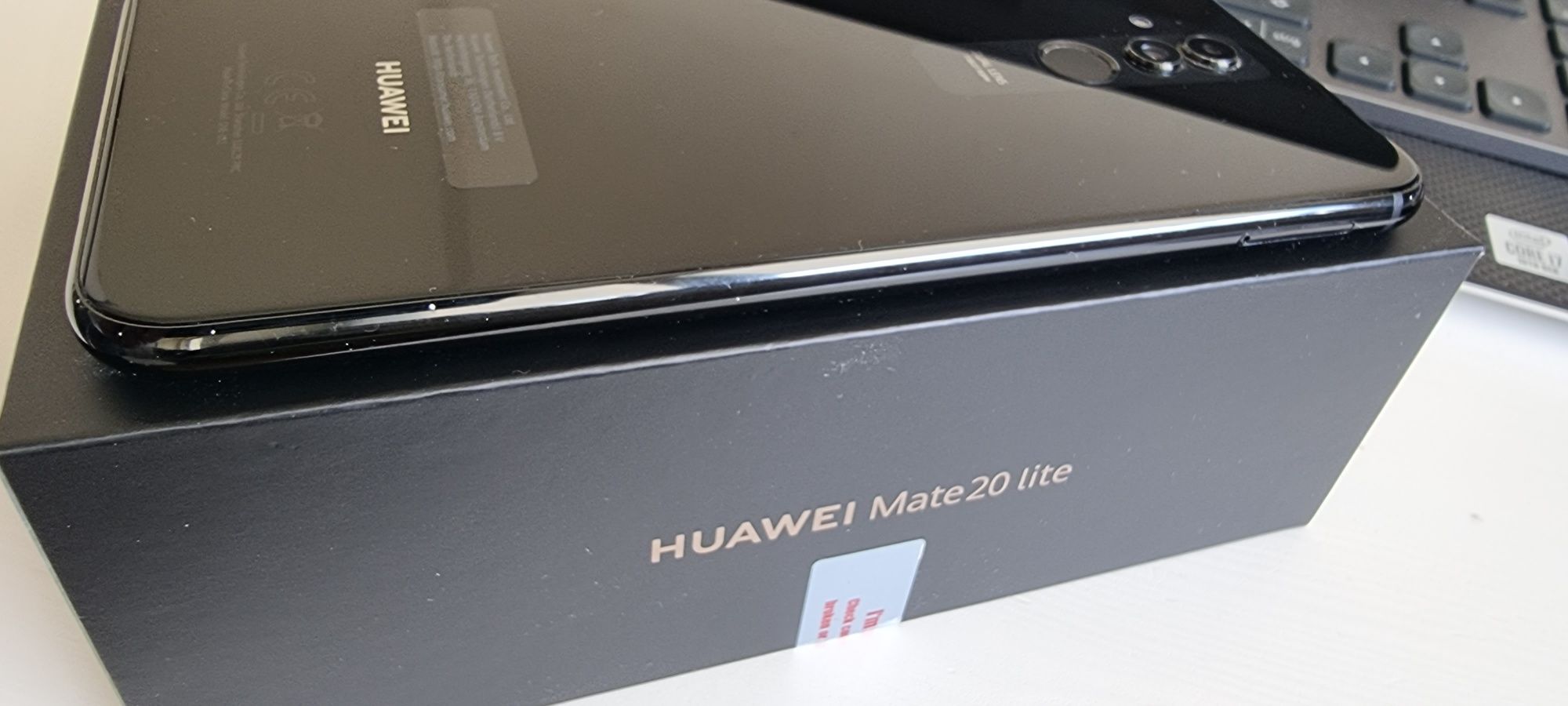 Huawei Mate 20 Lite Super stan
