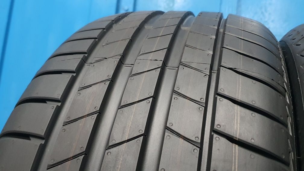4 x 245/45 R19 Sprzedam opony letnie Bridgestone ! Rok 2023