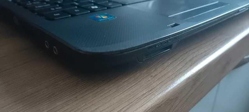 Laptop Acer aspire 5738DZG 3D unikat okazja