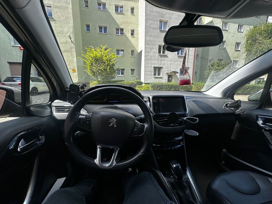 Peugeot 208 1.6 HDI Allure