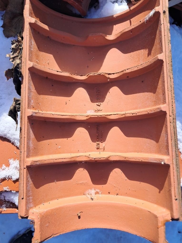 Gąsiory ceramiczne dachówka ceramiczna