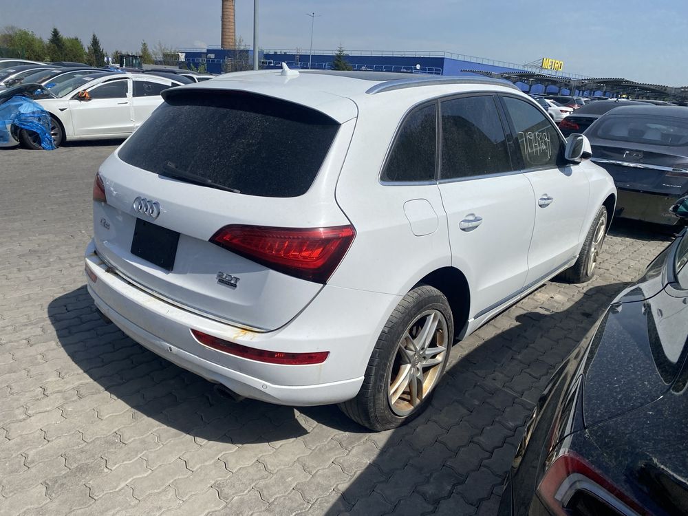 Крило Audi Q5 8R, SQ5 четверть Розборка шрот Ауді Ку5 8Р LS9R