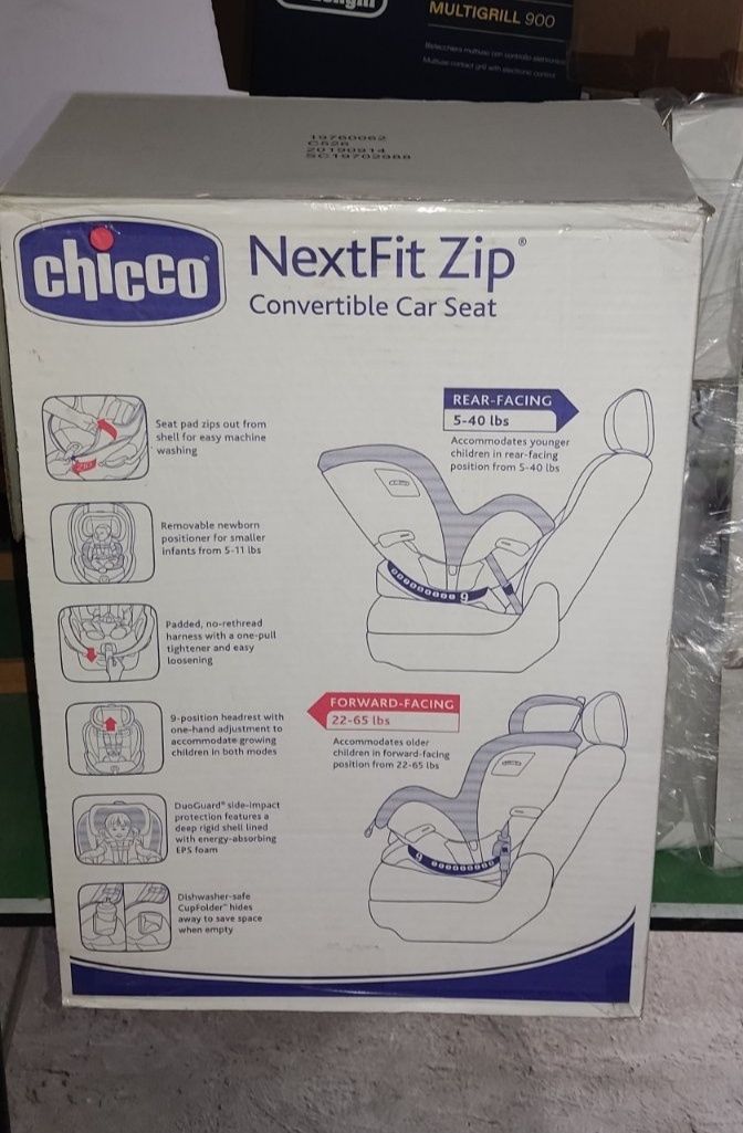 Автокрісло Chicco NextFit Zip (від 2,2 кг до 29,4 кг)