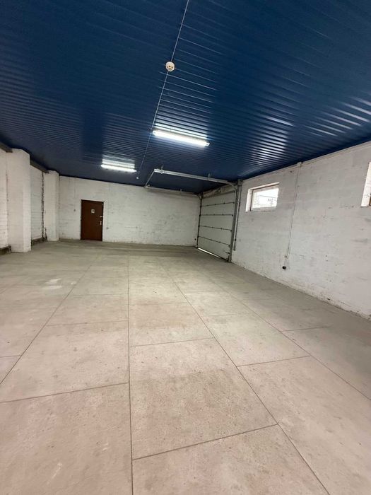 Оренда капітального складу на вул. Луценка