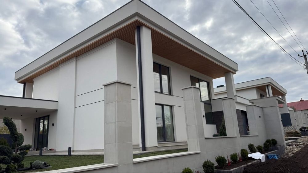 Продається будинок, поблизу ТЦ Подоляни