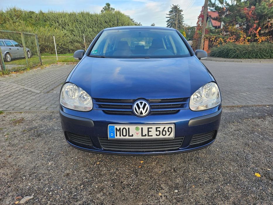 Volkswagen Golf 1,6i klimatronic