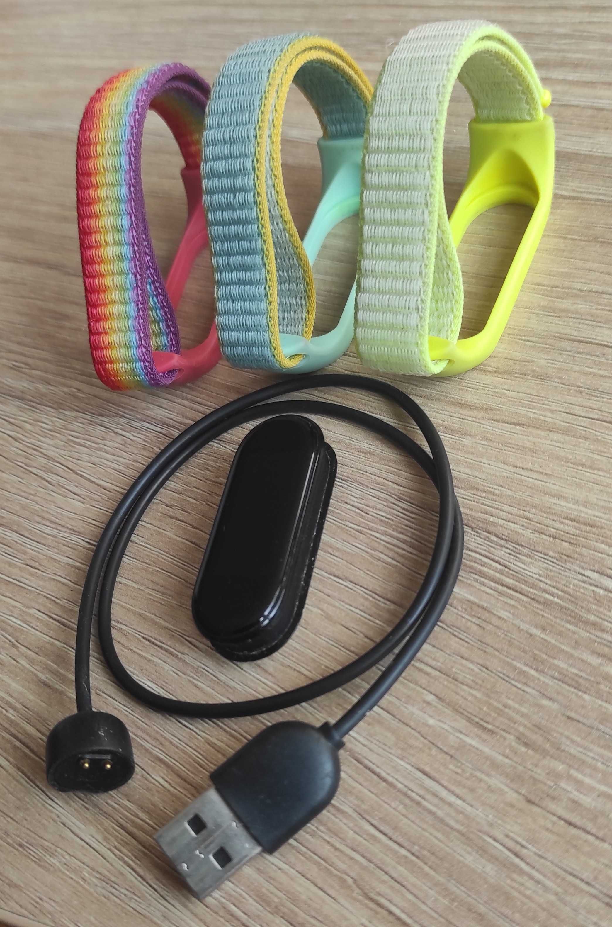 Mi Band 5 + zacny zestaw pasków