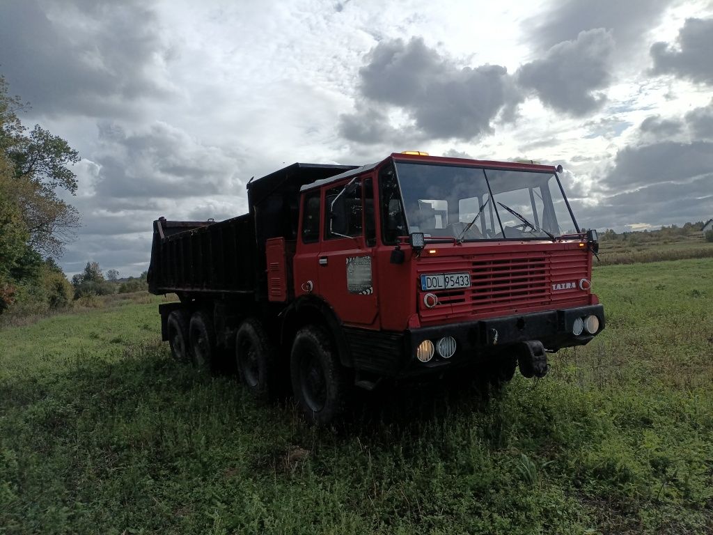 Tatra 813 KOLOS  wywrotka 8x8