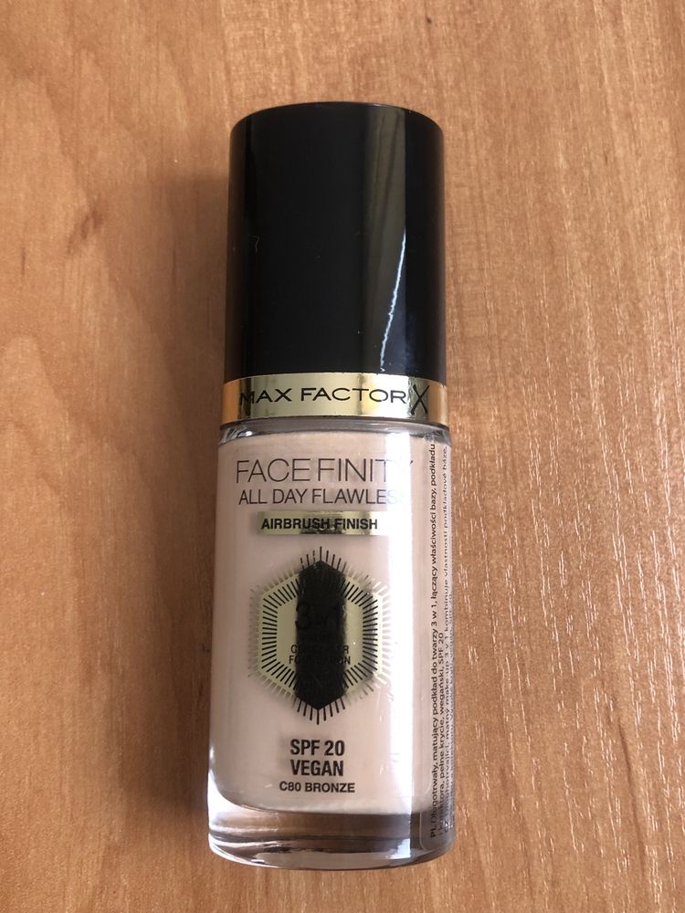 Max Factor facefinity all day flawless c80 bronze