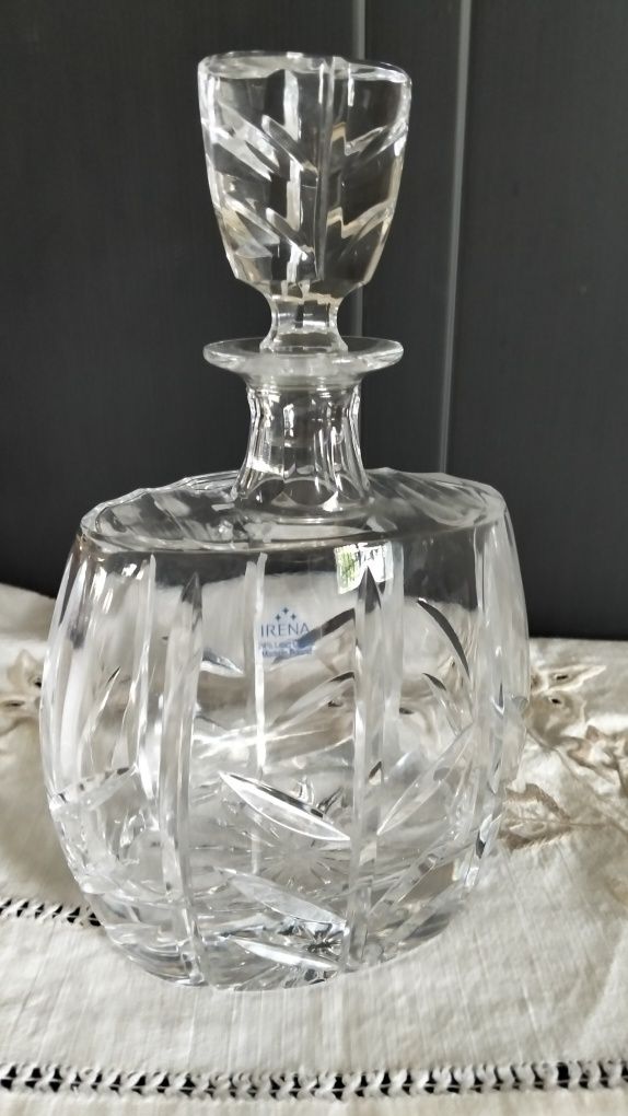 Garrafa de cristal com tampa
