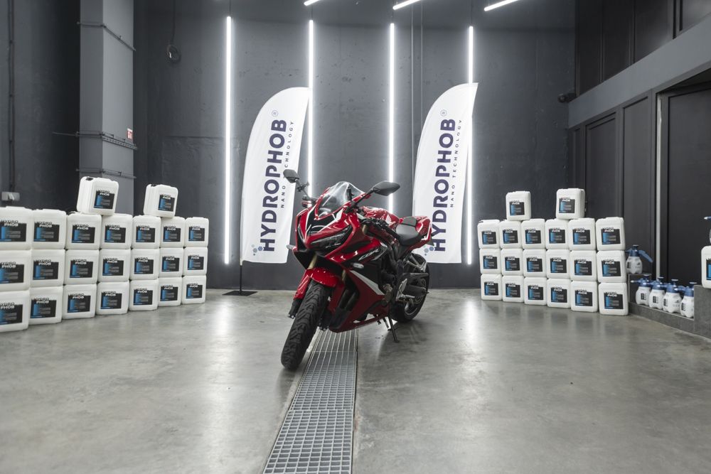 Нанокераміка для авто та мото hydrophob
