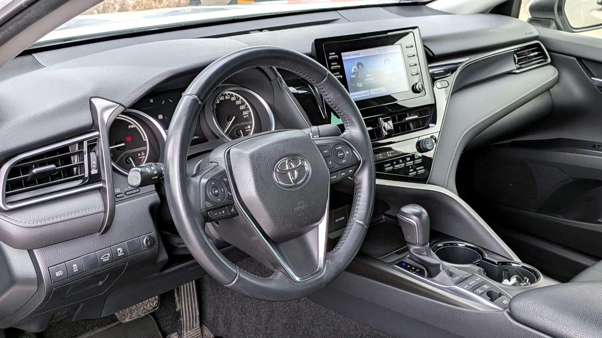 Toyota Camry 2.5 Hybrid Comfort Salon Toyota