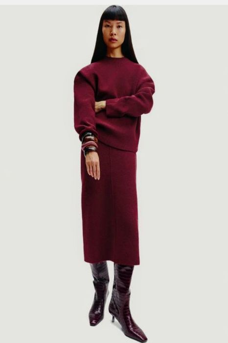 Светр бордо розмір Л підійде і на ХЛ