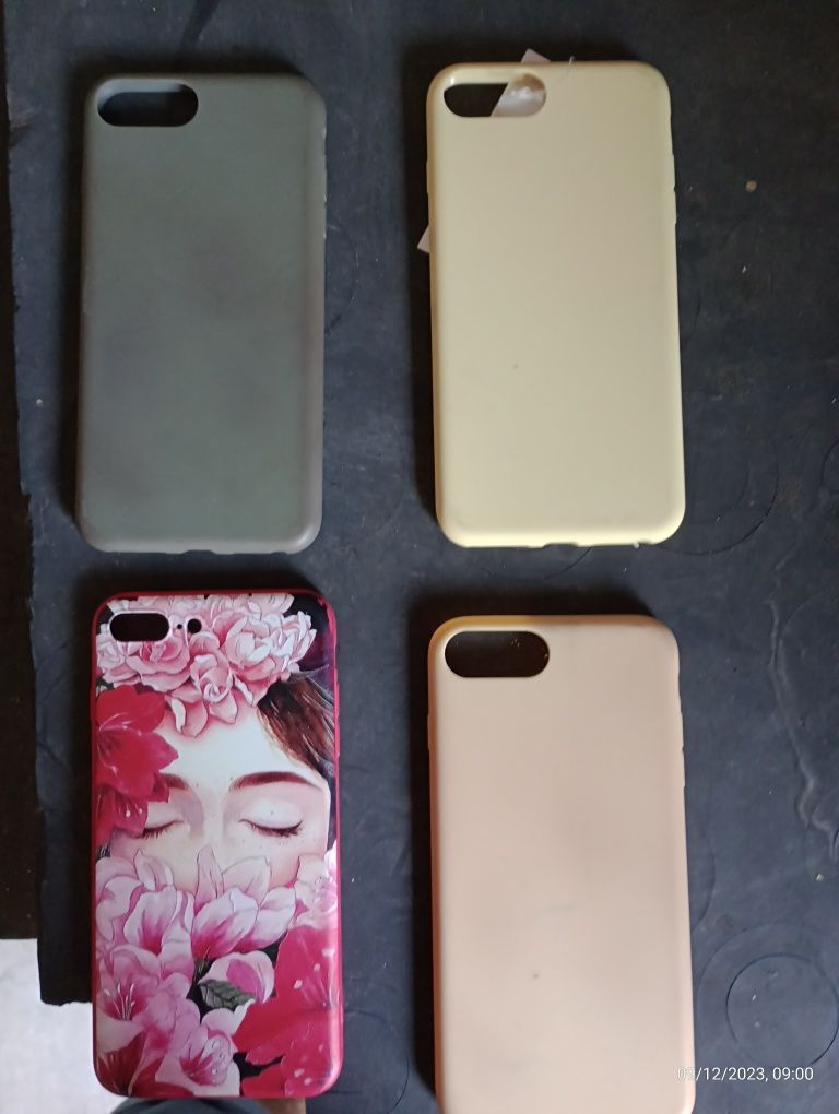 Продам чехлы на Apple iPhone 7+    4шт