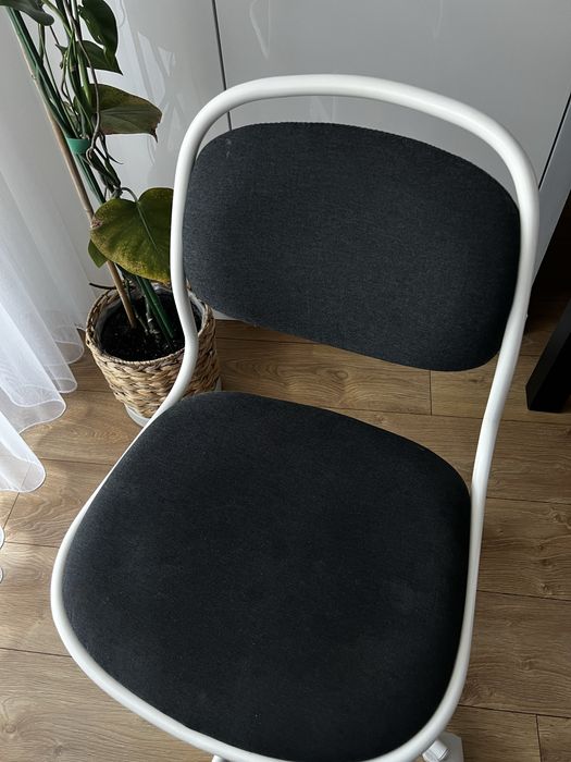 Krzeslo biurowe obrotowe IKEA ORFJALL
