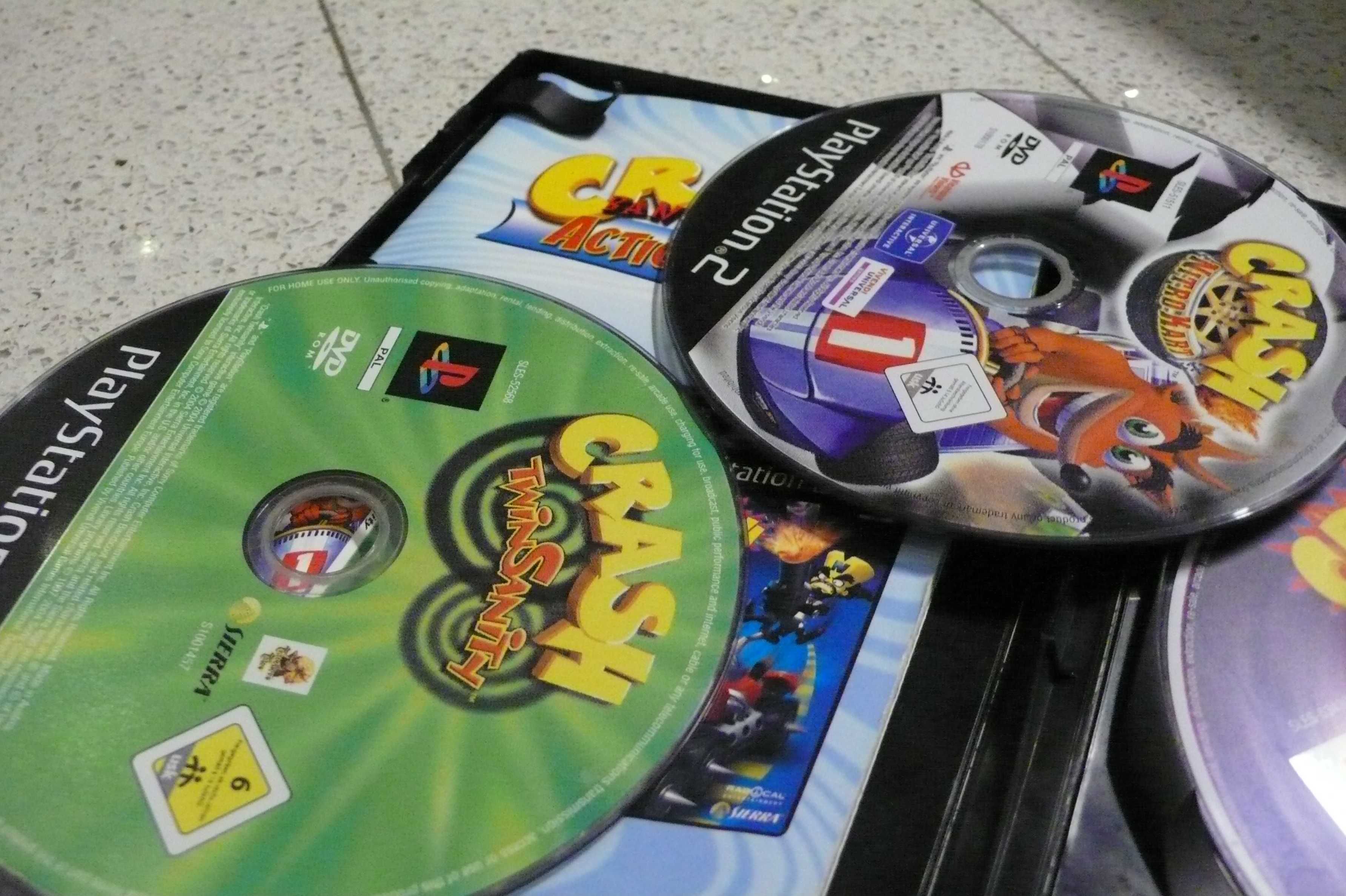 Crash Bandicoot : Action Pack ( Playstation 2 ) PS2