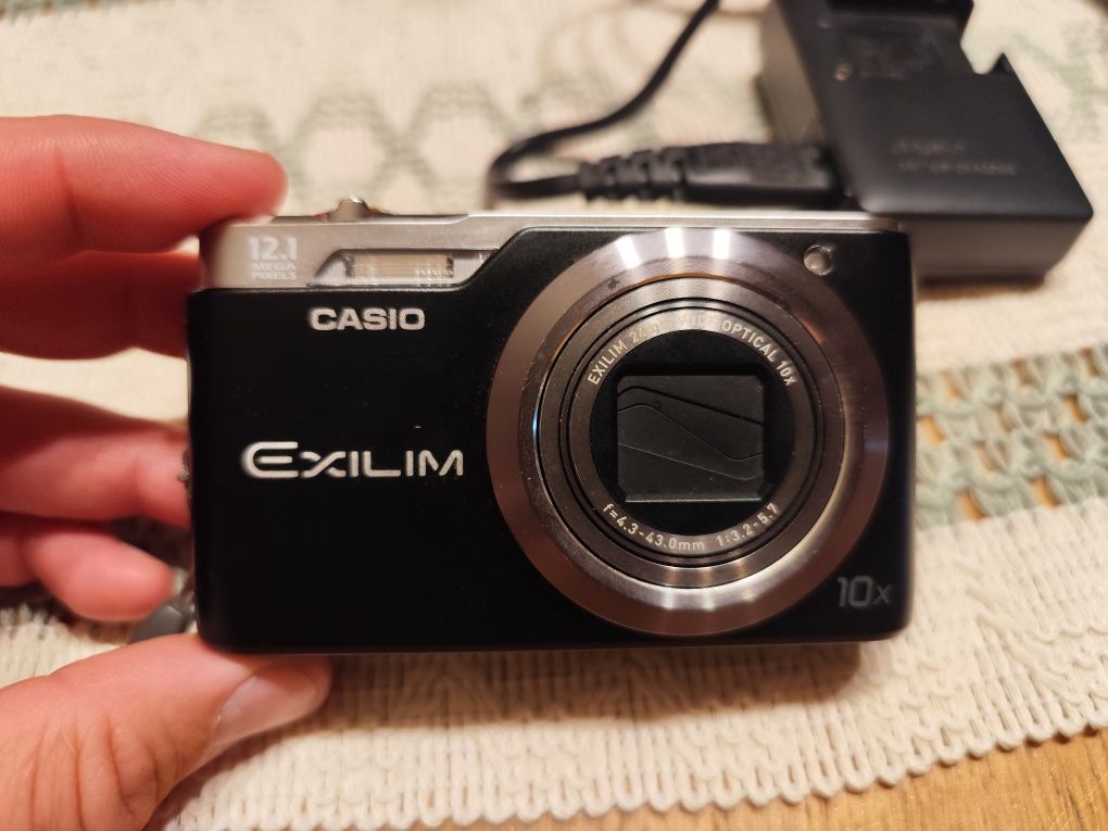 Aparat cyfrowy Casio Exilim EX-H5 12.1 mpx