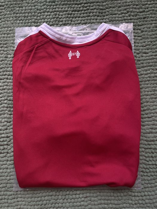 Camisola Liverpool principal 25/26