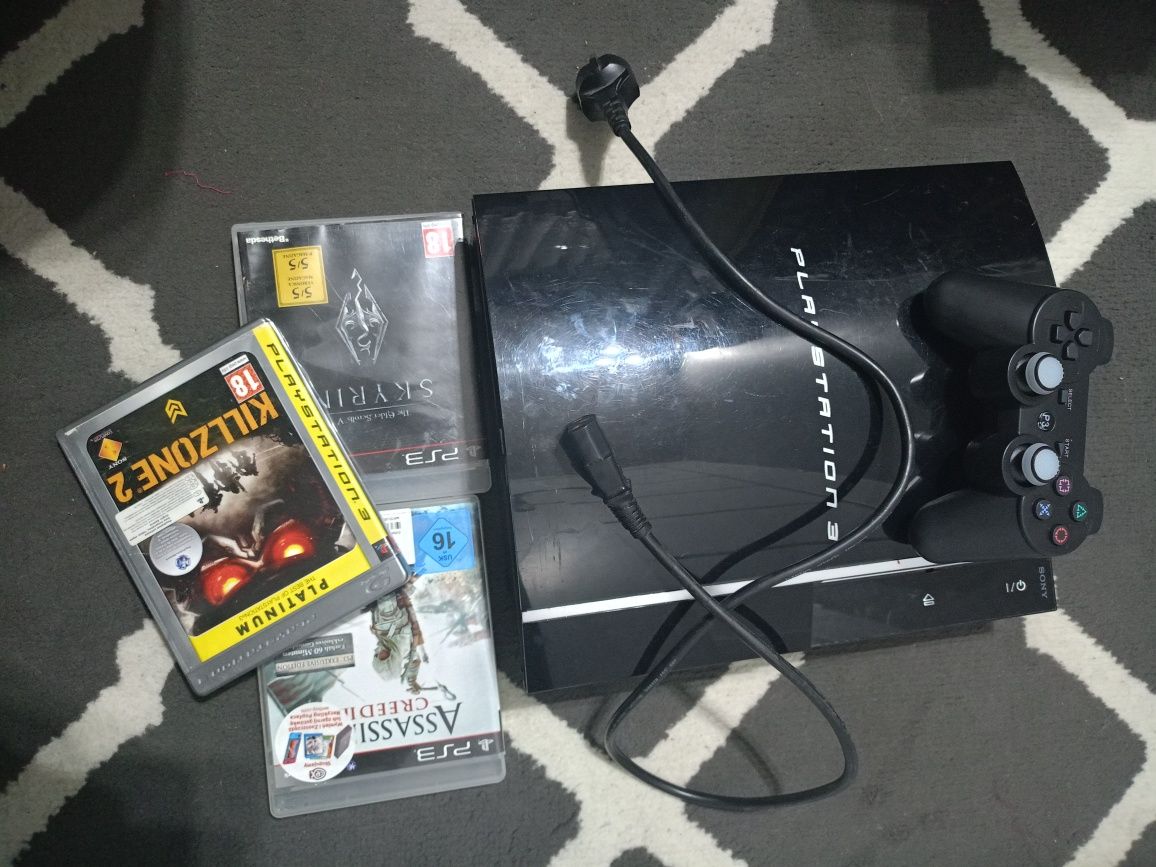PS3 fat 80 GB że zasilaczem