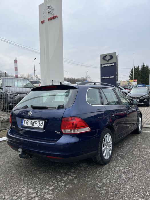 VW Golf 5 tempomat bogate wyposazenie klimatyzacja ,sprawny